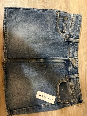 PacSun Bella Mid-Rise Mini Skirt in Light Blue Denim